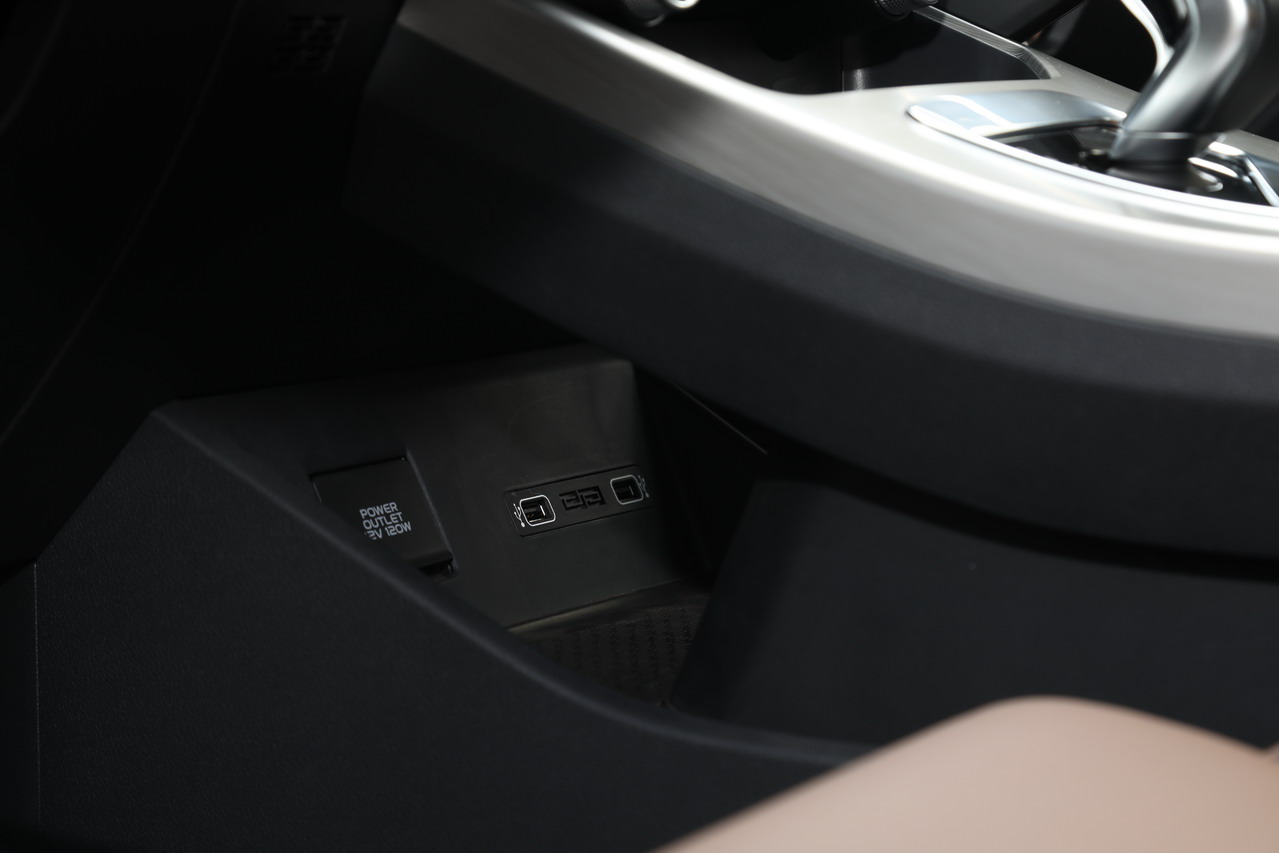 2019款吉利缤越1.5T 260T DCT游侠