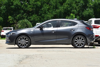 2017款马自达3昂克赛拉 两厢 2.0L 自动运动型