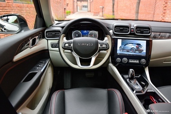 2018款领克02 1.5T两驱