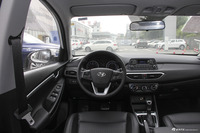 2018款逸行1.6L自动逸心版