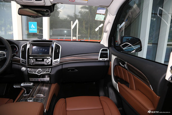 2017款哈弗H9 2.0T自动汽油尊贵型7座