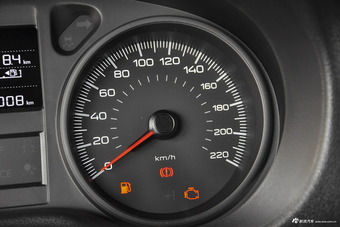 2017款标致301 1.6L 自动舒适版