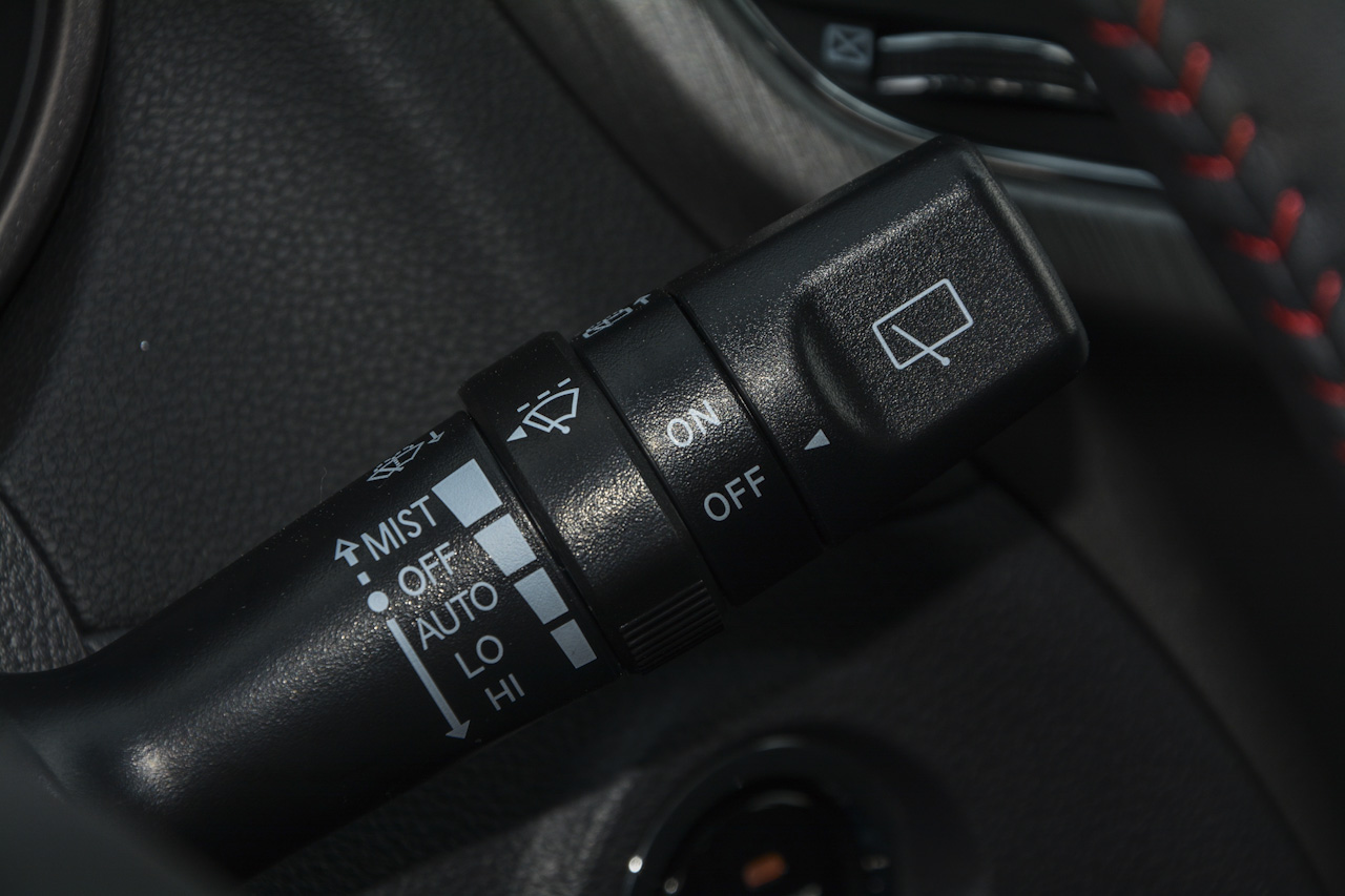 2017款CS75尚酷版1.8T自动四驱精英型