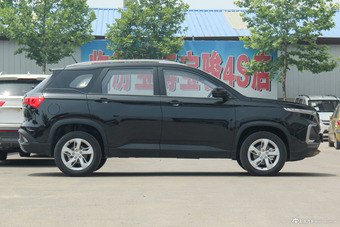 2018款宝骏530 1.5T手动豪华型