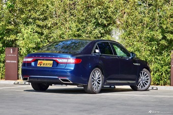 2017款林肯大陆2.0T自动两驱尊耀版