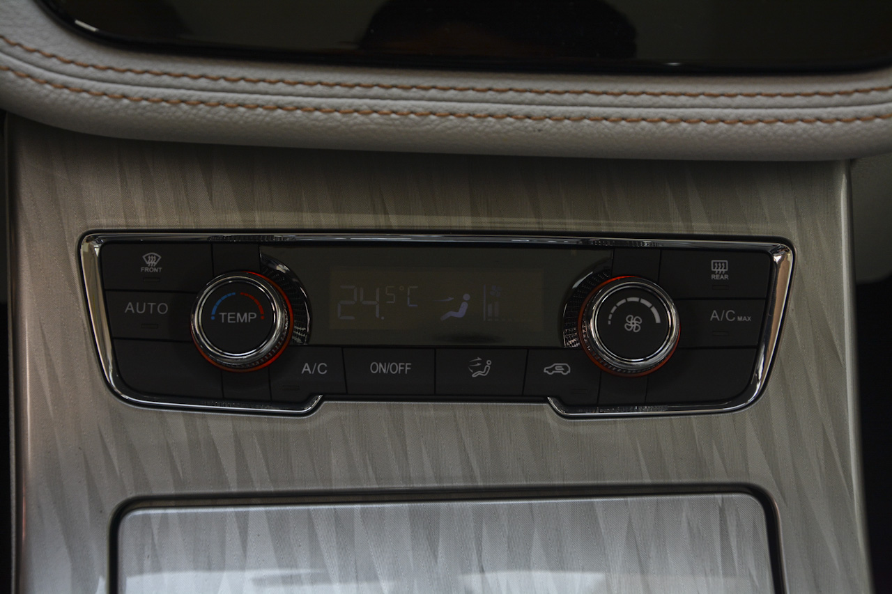 2018款汉腾X5 1.5T CVT豪华版