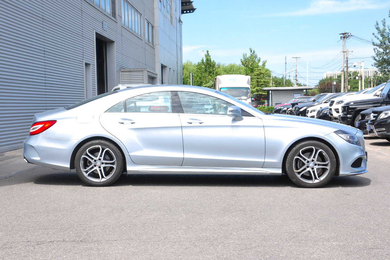 2016款奔驰CLS 260 2.0T自动逸彩版