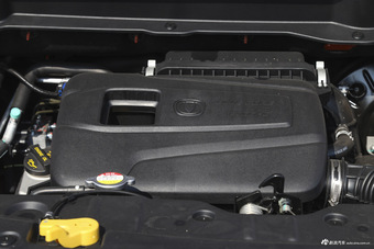 2016款长安CS15 1.5L自动豪华版