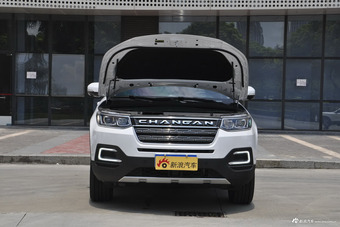 2017款长安CS95 2.0T自动四驱智尊版