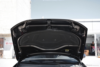 2018款奥迪A6L 2.5L自动30周年年型 30 FSI 风尚型