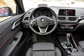 2017款宝马1系 125i自动