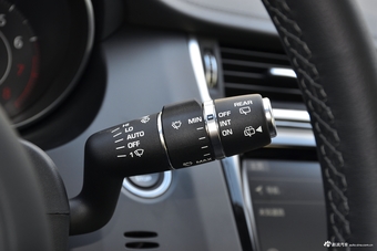 2018款捷豹E-PACE 2.0T自动P200