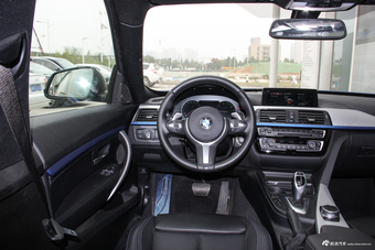 2018款宝马3系GT 2.0L自动330i xDrive M运动型 