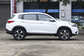 2016款瑞虎7 2.0L自动耀臻版