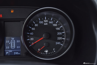 2016款哈弗H6升级版1.5T自动两驱精英型