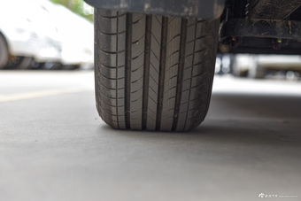 2016款菱智M3L 1.6L手动舒适型7座