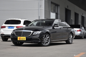 2018款奔驰E级改款2.0T自动 300L 时尚型图片