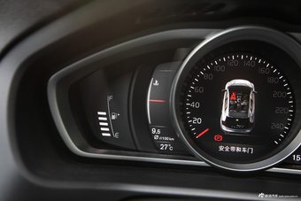 2018款沃尔沃V40 1.5T自动T3 智雅版