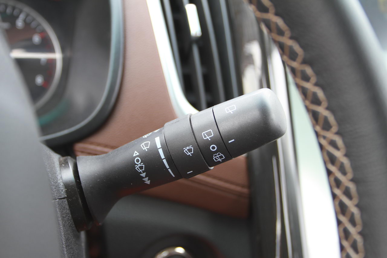 2016款斯威X7 1.8L手动尊贵型