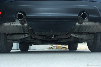 2016款捷豹F-PACE 2.0T自动R-SPORT运动版