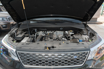 2017款长安CX70T改款 1.5T自动尊擎版