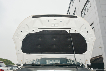 2018款奔腾X40网红版 1.6L手动舒适型