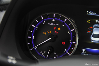 2016款英菲尼迪Q50L 2.0T自动舒适版