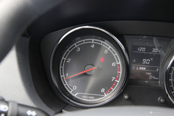 2016款骏派A70 1.6L手动基本型