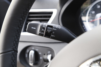 2017款瑞风A60 1.5T自动豪华商务型