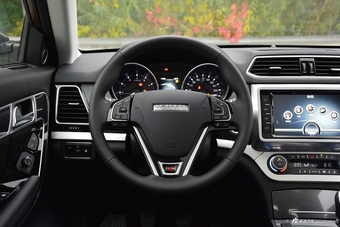 2017款哈弗H6 Coupe 2.0T手动两驱精英型红标