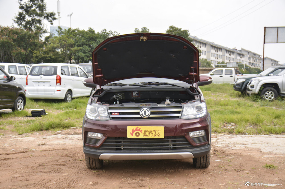 2016款风光370 1.5L手动豪华型7座