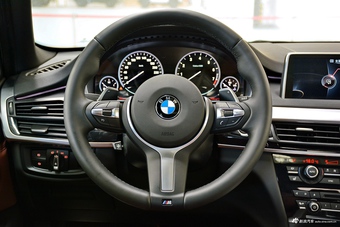 2016款宝马X5 斯达泰克Matthes 3.0T 碳纤维定制版