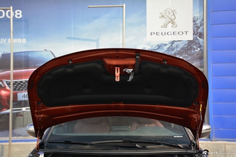 2017款标致4008 1.8T自动380THP豪华GT版 双色定制版