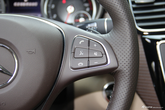 2018款奔驰GLE级 400 3.0T自动 4MATIC臻藏版