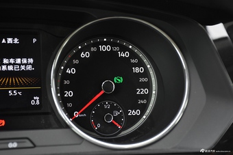 2017款途观L 2.0T 自动四驱至尊旗舰版380TSI