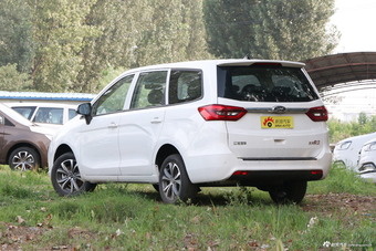 2018款瑞风R3 1.6L手动舒适型