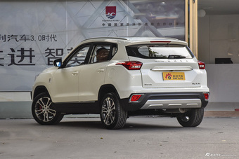 2016款北汽绅宝X35 1.5L自动豪华版