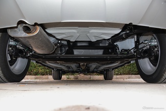 2017款瑞虎3X 1.5L手动版I 白色