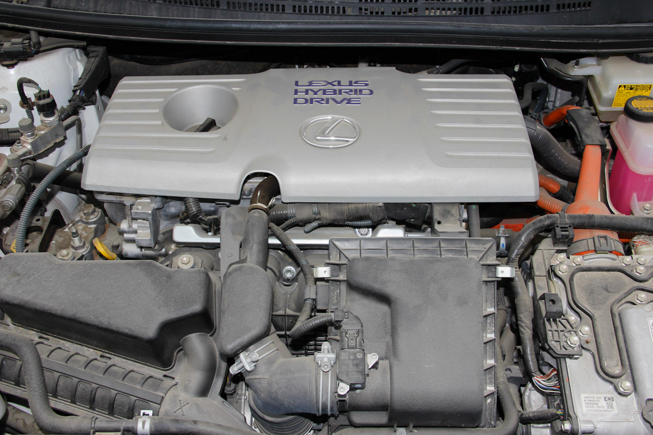 2014款雷克萨斯CT 1.8L自动200h舒适版双色