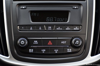 2016款宝骏560 1.8L 手动超值型