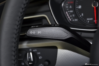 2017款奥迪A5 2.0T自动Sportback 40 TFSI时尚型