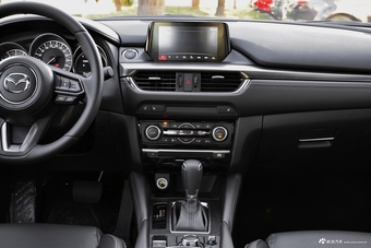 2018款阿特兹2.5L自动蓝天至尊版