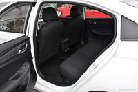 2019款荣威i5 1.5L手动4G互联朗越版