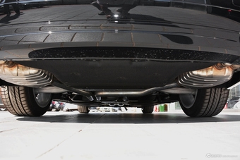 2017款奥迪A8L 45 TFSI quattro领先精英版