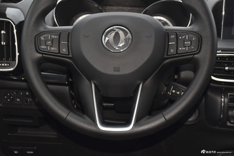 2017款风神AX4 1.6L手动潮尚型