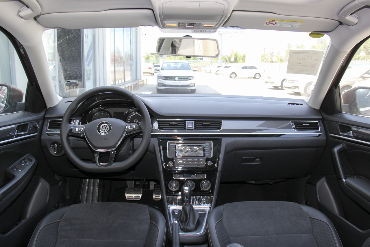 2018款蔚领1.5L自动豪华型