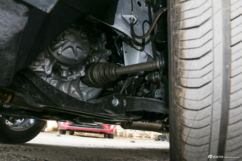 2019款风神AX7 1.6T自动AI领航型 