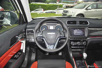 2017款哈弗H2 1.5T手动两驱豪华型蓝标