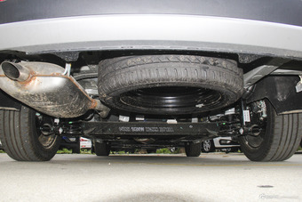 2017款宝骏730 1.5T自动风尚型7座