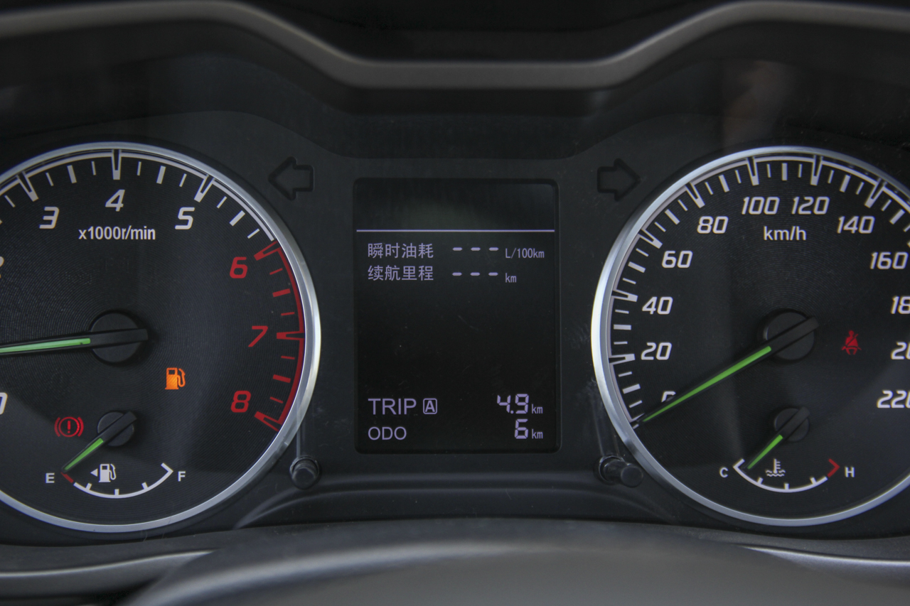 2017款海马M3 1.5L手动豪华型